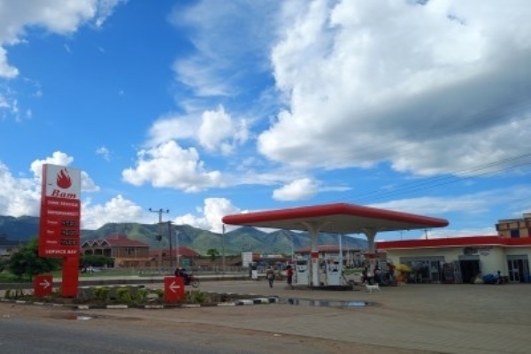 Bam-Kasese 