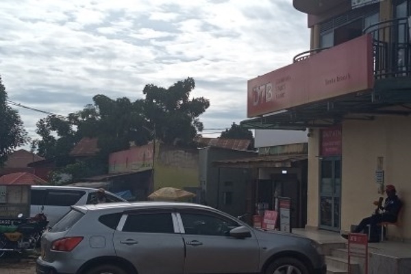 Diamond Trust Bank 